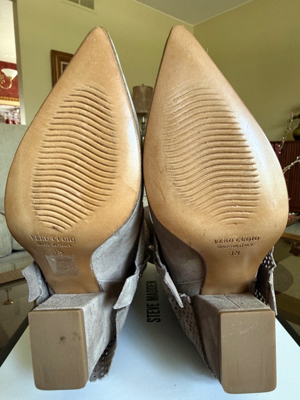 Steve Madden AUBRIELLE Taupe Suede Leather Cuffed Boot -Made in Italy- Size EU38 - Picture 14 of 17